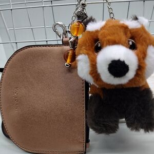 Mondani Tan Coin Purse with Red Panda Keychain